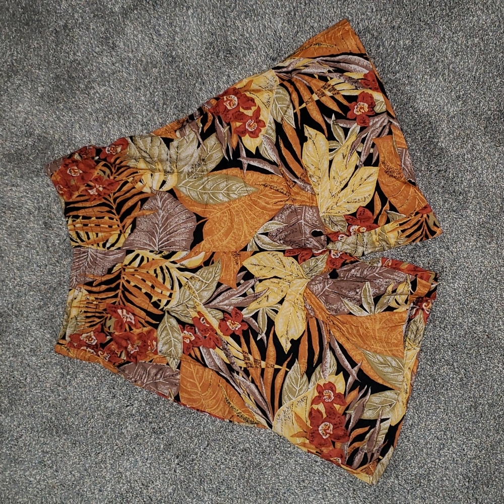 VTG First Option Tropical Flowers Foliage Bermuda Shorts Sz M High Waisted Rayon